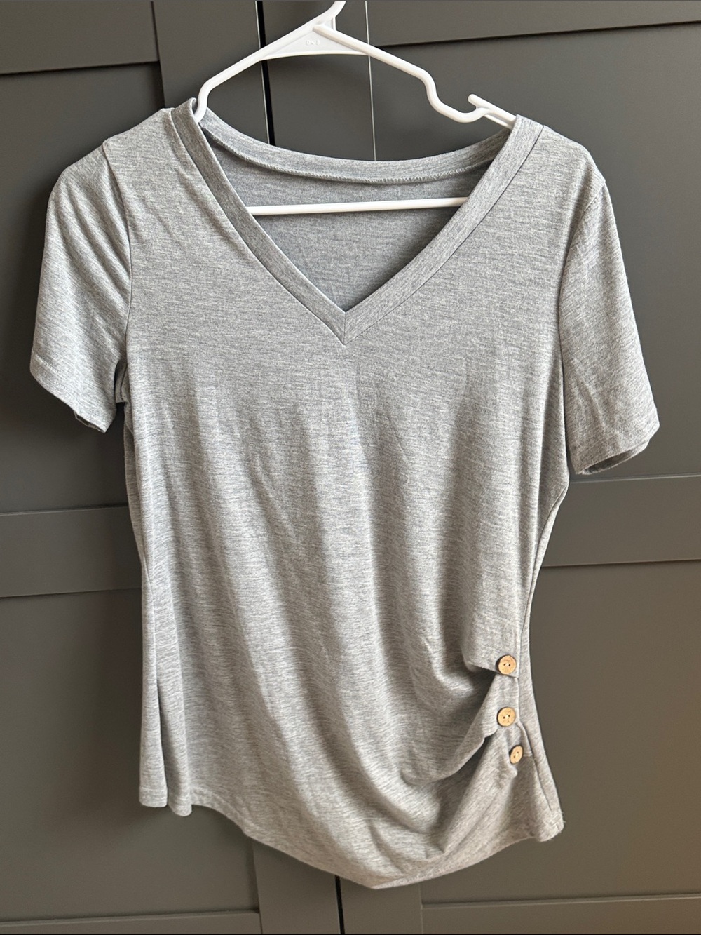 Women's Gray V-Neck Short Sleeve Top with Side Button Detail